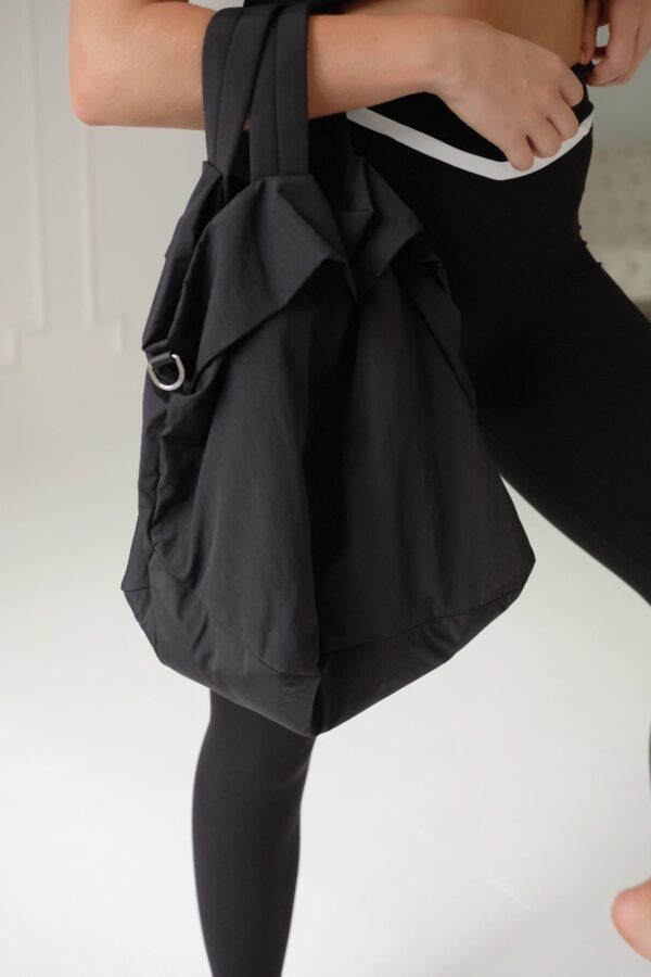 La Forme Multifunctional Tote Bag
