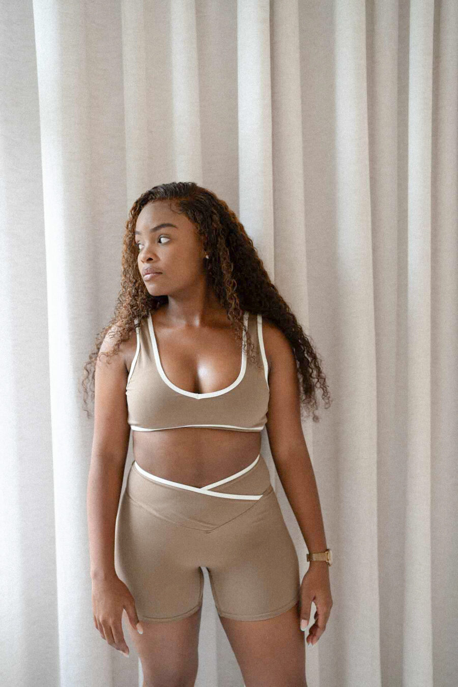 The Vintage Bra - Image 3